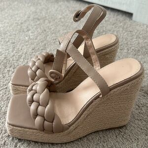 Wedge sandals
